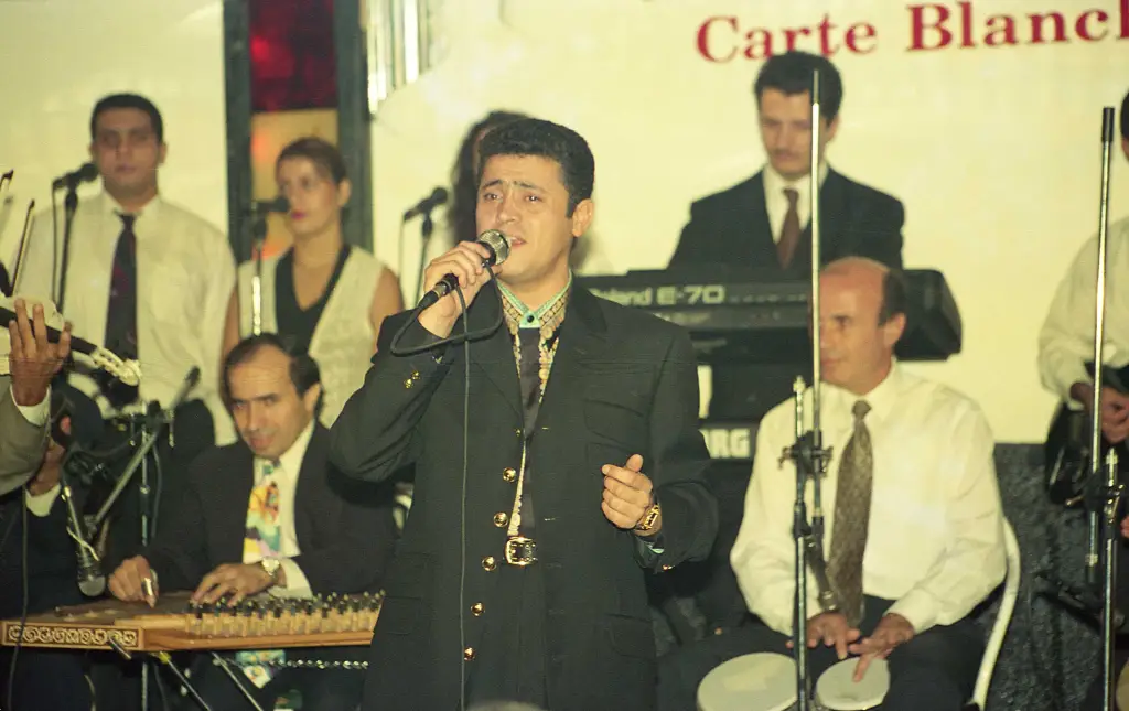 1994-Oct-27-Carte-Blanche-Promo